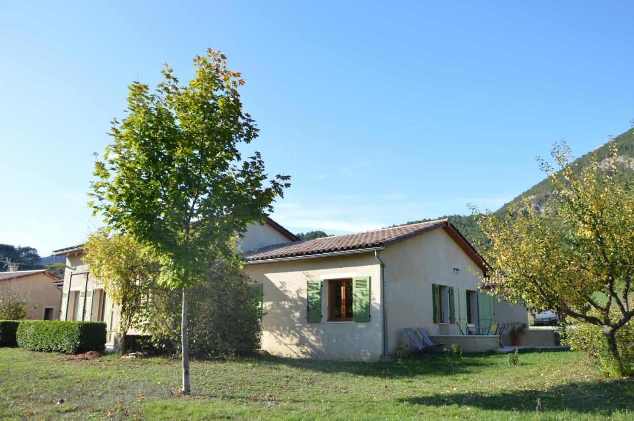 Le De Valerie Cote Jardin Holiday home *
